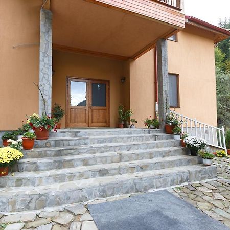 Pensiunea Casoca-Cascada Siriu Bagian luar foto